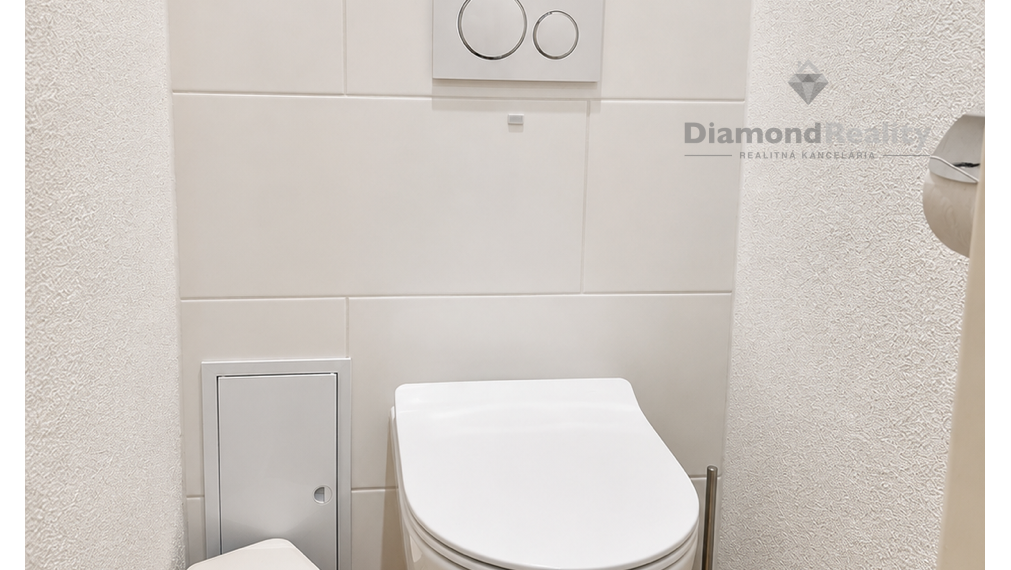 MODERNÝ 3-IZBOVÝ BYT PO KOMPLETNEJ REKONŠTRUKCII S BALKÓNOM | OBEC RUSKOV