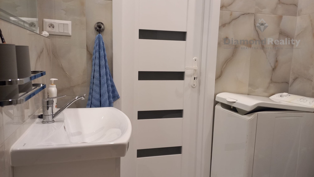 Moderná garsónka s balkónom pri N-centre Nitra