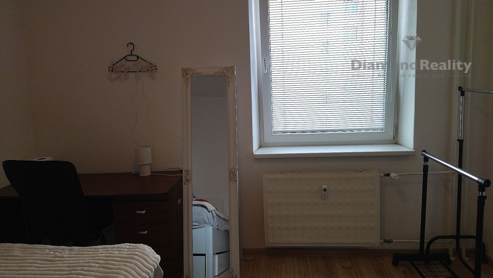 Na prenájom zariadený 2 izbový byt balkón Spartakovská Trnava