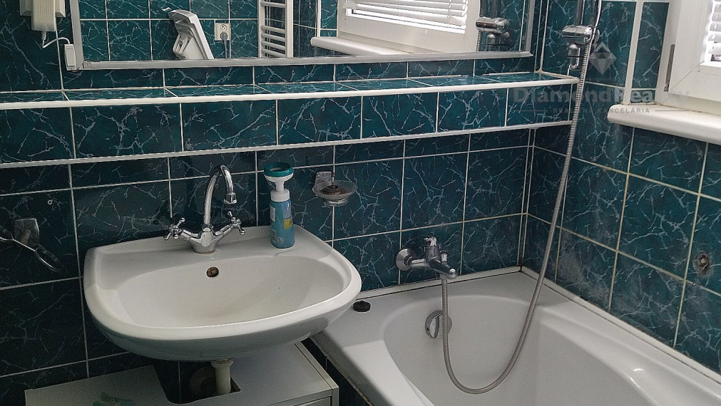 Na prenájom veľký 3 izbový byt, balkón, Čajkovského, Trnava