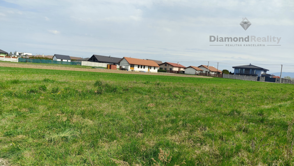 Na predaj pozemok na výstavbu RD – Geča (Košice okolie), 825 m2