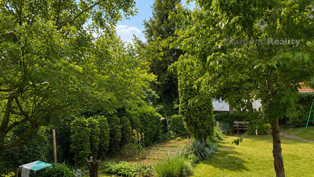 Chata so záhradou v pokojnej lokalite – ideálne miesto na oddych a relax