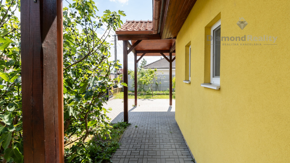 4-izbový bungalov v obci Reca, neďaleko Slnečných jazier