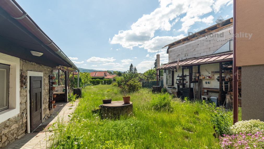 NA PREDAJ ZREKONŠTRUOVANÝ RODINNÝ DOM V MESTE SPIŠSKÉ VLACHY