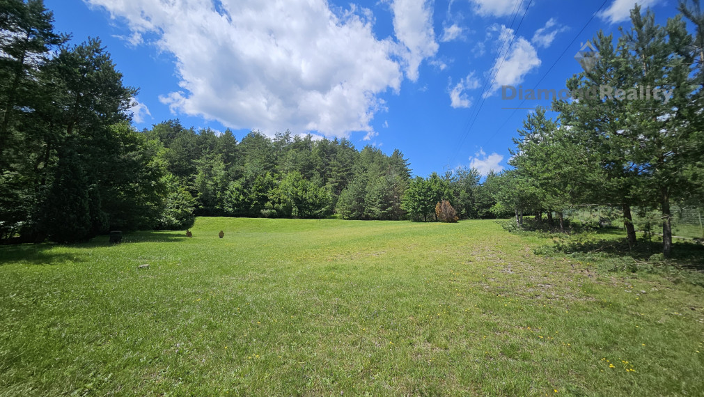 Rekreačný areál v srdci prírody – Kysak | 1,1 ha pozemok