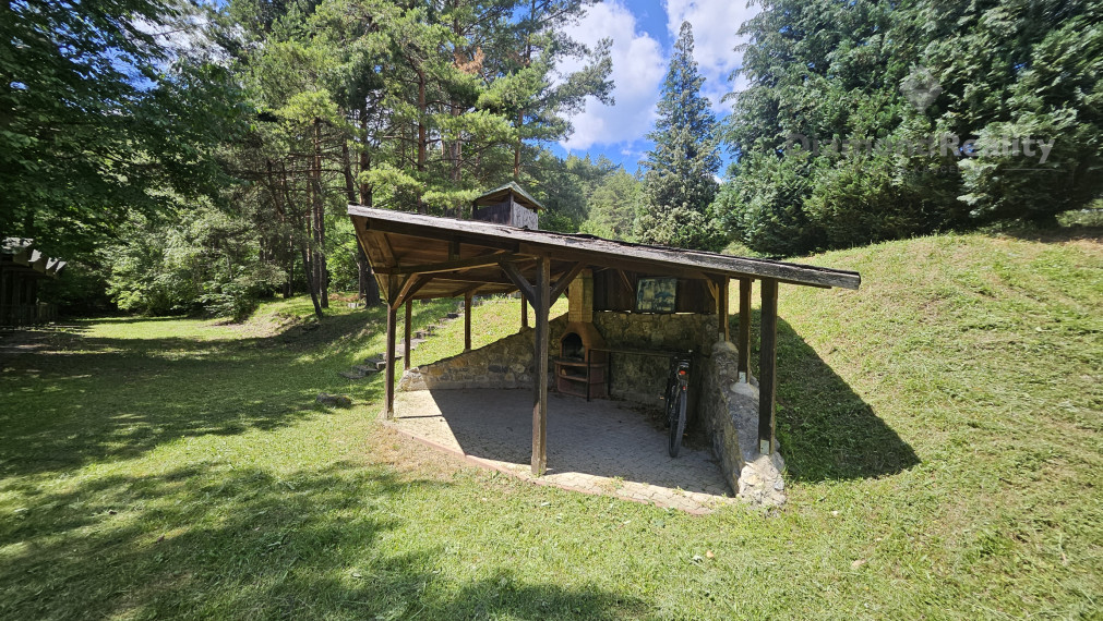 Rekreačný areál v srdci prírody – Kysak | 1,1 ha pozemok