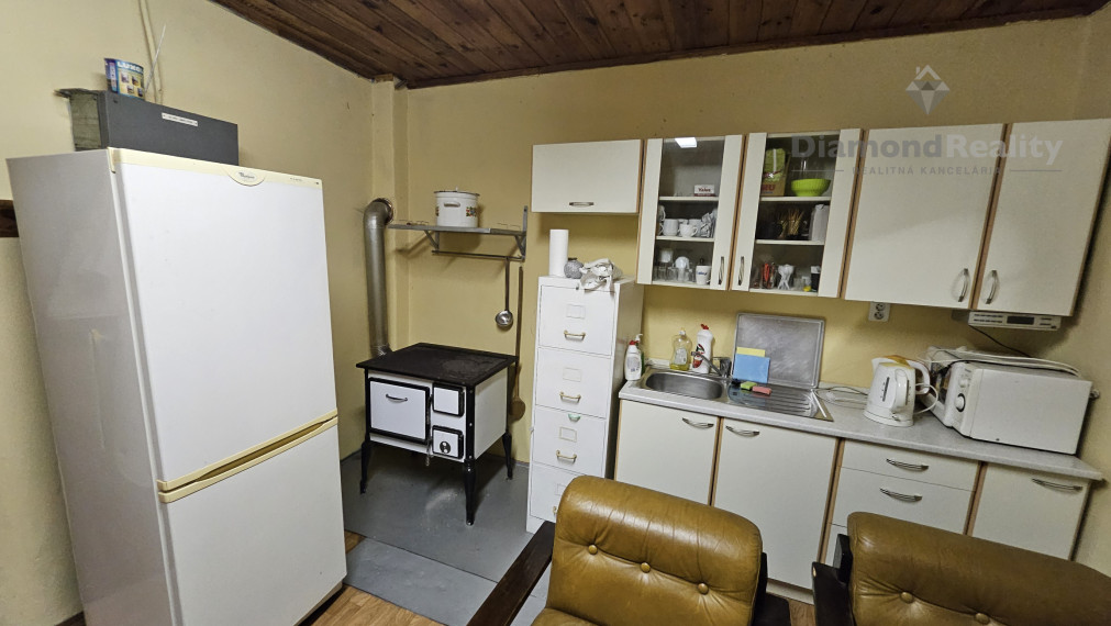Rekreačný areál v srdci prírody – Kysak | 1,1 ha pozemok
