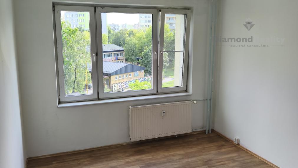 Na predaj 3-izbový byt na ulici Bernoláková, Košice-Západ