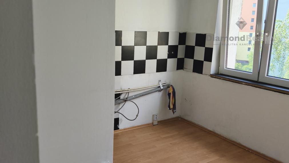 Na predaj 3-izbový byt na ulici Bernoláková, Košice-Západ