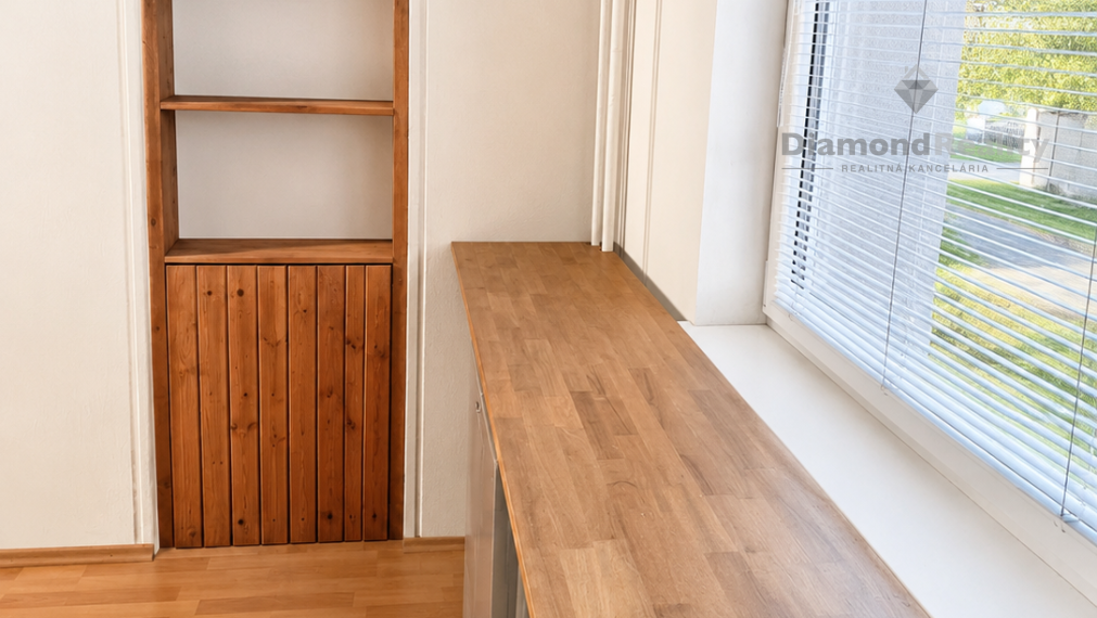 NA PREDAJ ÚTULNÝ 3 IZBOVÝ BYT | 65m² | PLEŠIVEC