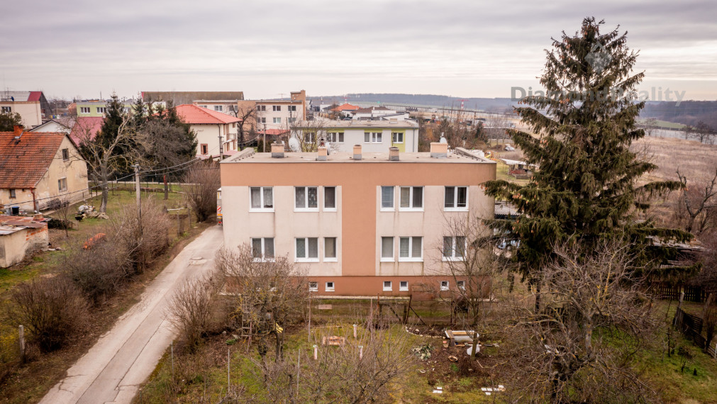 Na predaj 3 izbový byt Nitra - Párovské Háje