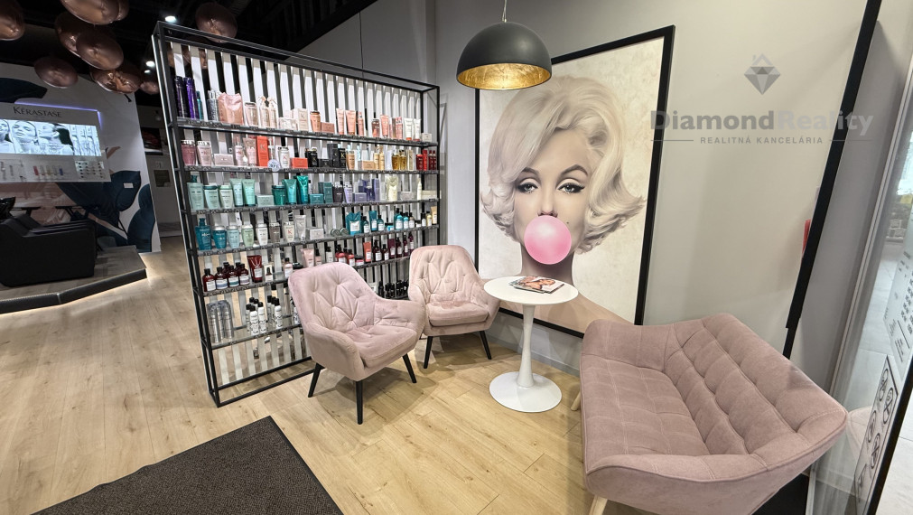 ODSTÚPENIE ZABEHNUTÉHO HAIR & BEAUTY ŠTÚDIA V CENTRE KOŠÍC