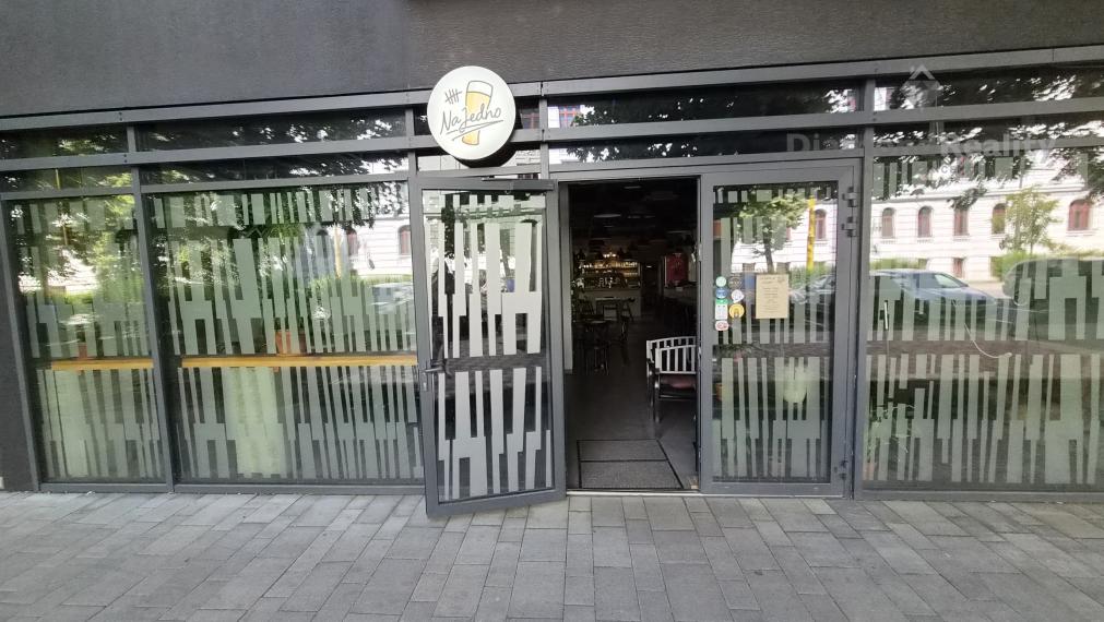 Na predaj zabehnutá kraftová piváreň v centre Košíc
