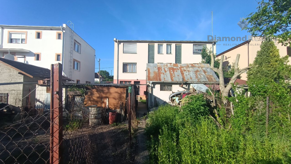 EXKLUZÍVNE na predaj – 5-izbový rodinný dom v obci Cabaj len 10 minút od Nitry
