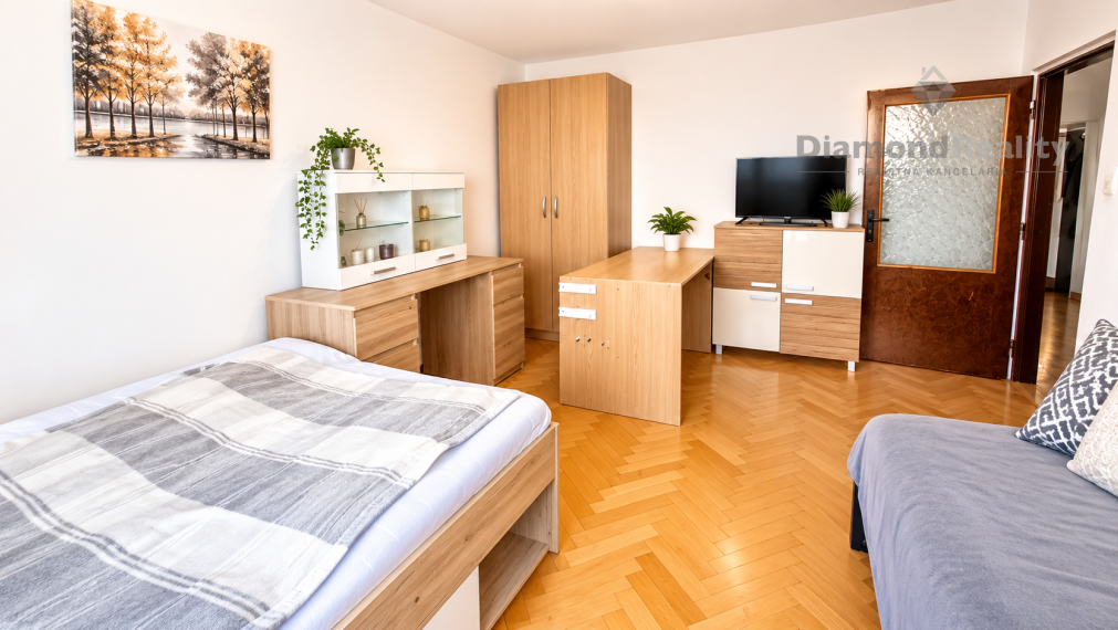 Na predaj 3 izbový byt s balkónom v obľúbenej lokalite Nitra – Chrenová, pri N-centre
