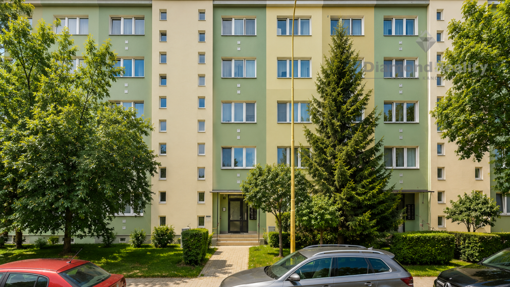 Na predaj 2 izbový byt po rekonštrukcii ulica Pokroku, Košice - Západ