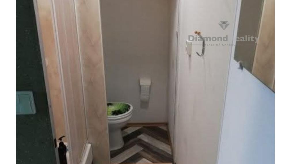 Na predaj 1 izbový byt,  Ostravska ulica,  Železníky