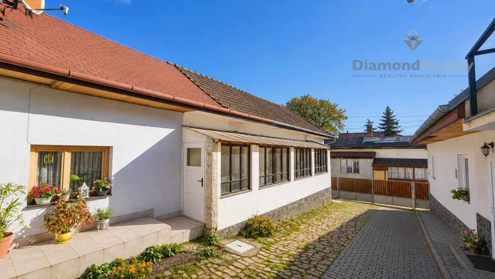 Na predaj pekný 3 izbový rodinný dom, Košice - Ťahanovce, ulica na Hájiku