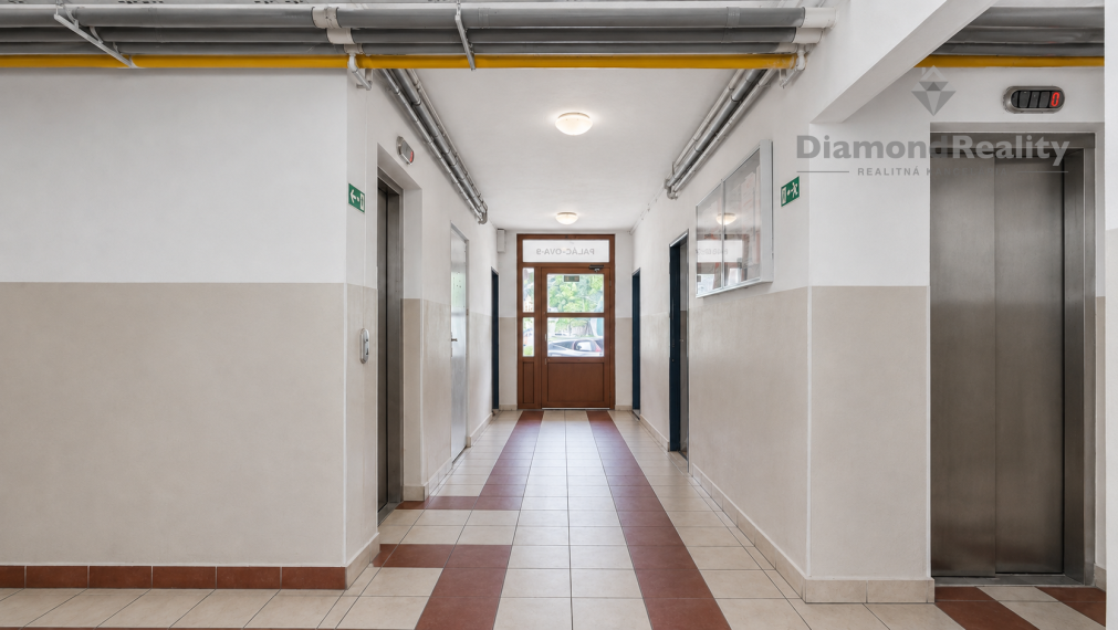 Na predaj VEĽKÝ 2 izbový byt po rekonštrukcii, Palárikova, Košice - Juh