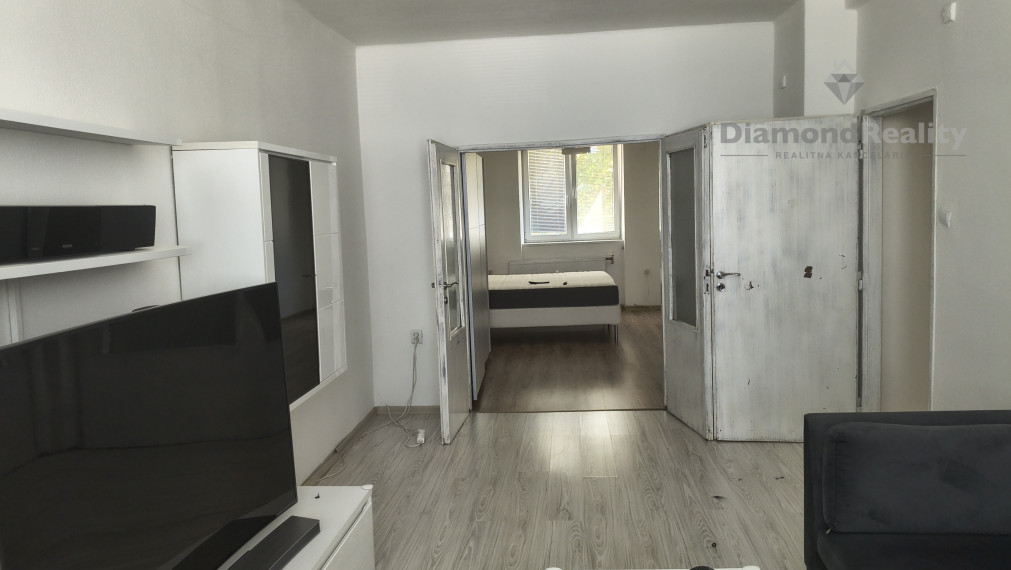 Na predaj 3 izbový byt s garážou v centre mesta Nitra