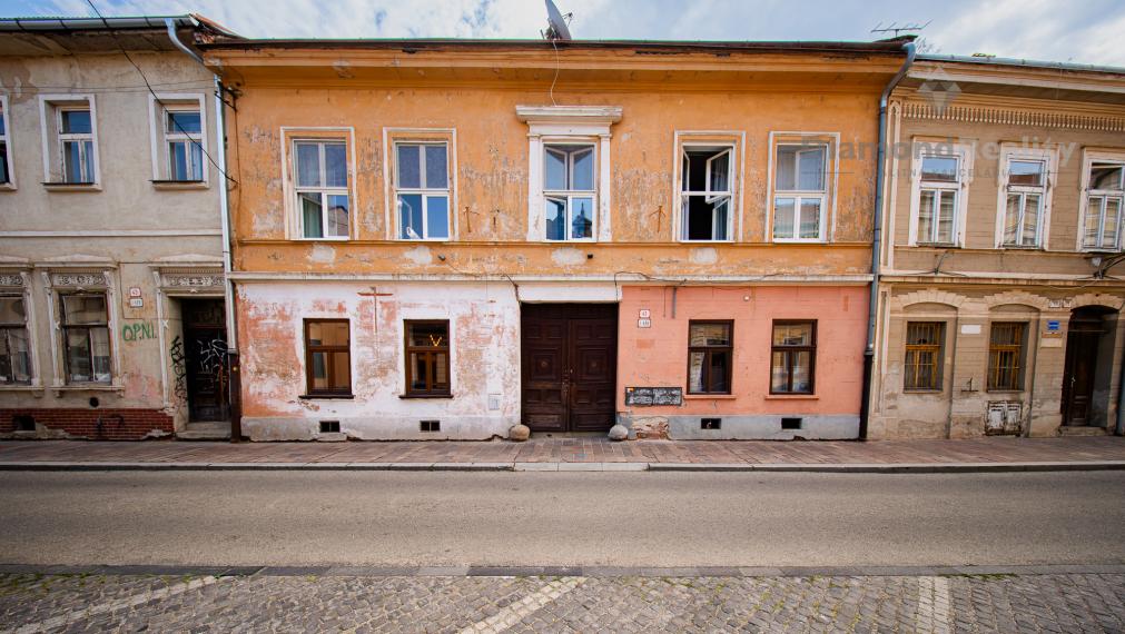 Na predaj pekný 1-izbový byt po rekonštrukcii v historickom centre Košíc – Mäsiarska ulica
