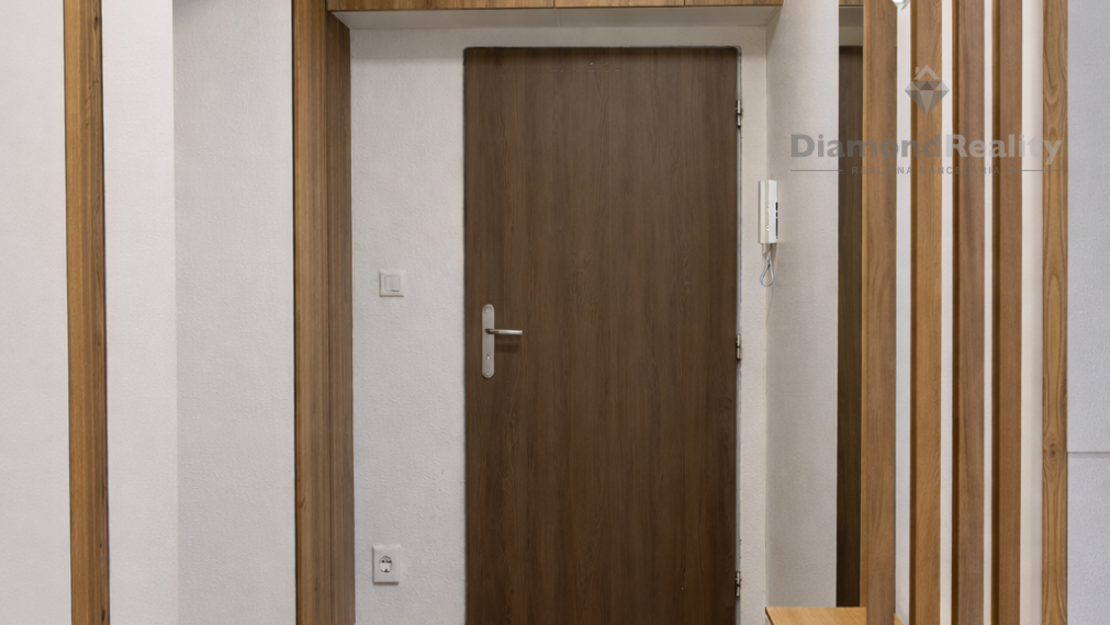 NA PREDAJ 2 IZBOVÝ BYT NA ULICI POPRADSKÁ, KOŠICE - ZÁPAD