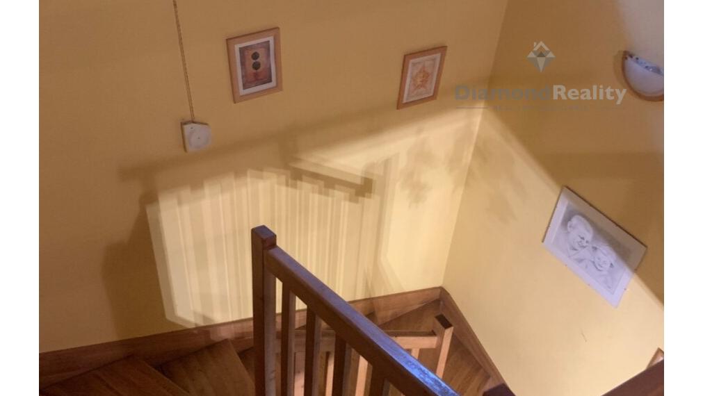 Na predaj ,Krásna murovaná chata ,Ružín