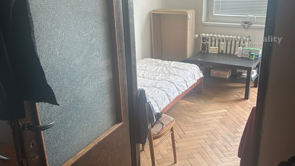 Akcia do konca augusta 5000 eur!!!Na predaj 2,5 izbový byt s balkónom v obľúbenej lokalite Nitra – Chrenová, pri N-centre