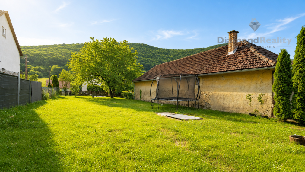 NA PREDAJ ZREKONŠTRUOVANÝ RODINNÝ DOM V OBCI HOLLÓHÁZA