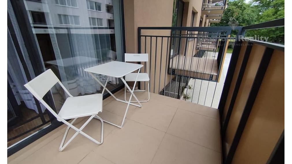 Na prenájom zariad 2 izbový byt balkón novost. Sadová Senica