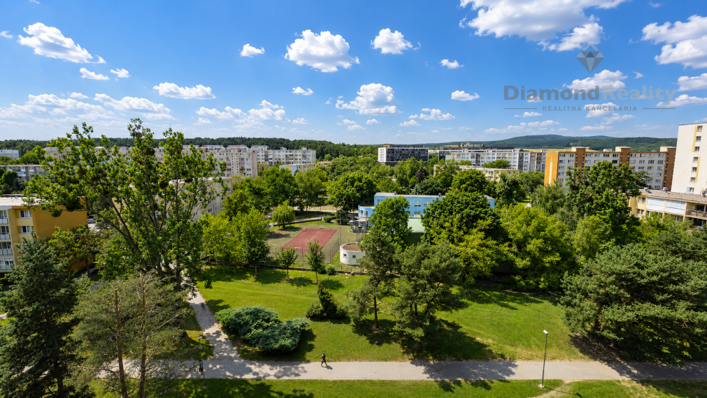Na predaj 1 izbový byt resp. garsónka, Košice - Západ, Lunik II, Kysucká, SR