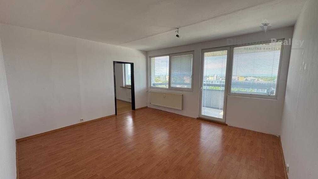 Na predaj 3 izbový byt s BALKÓNOM, Berehovská ulica, Trebišov
