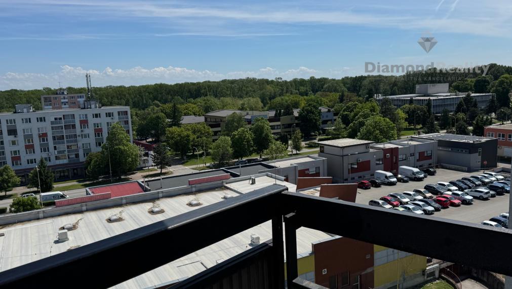 Na predaj 3 izbový byt s BALKÓNOM, Berehovská ulica, Trebišov