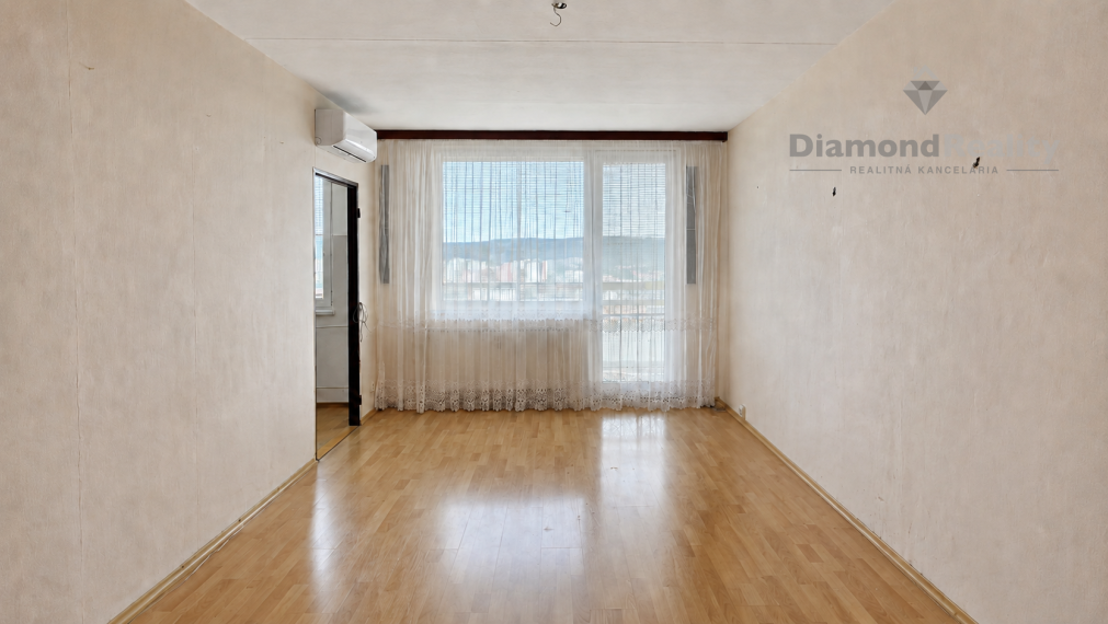 Na predaj 3 izbovy PRAŽSKÝ byt - Lomonosovova ulica, Košice - Juh