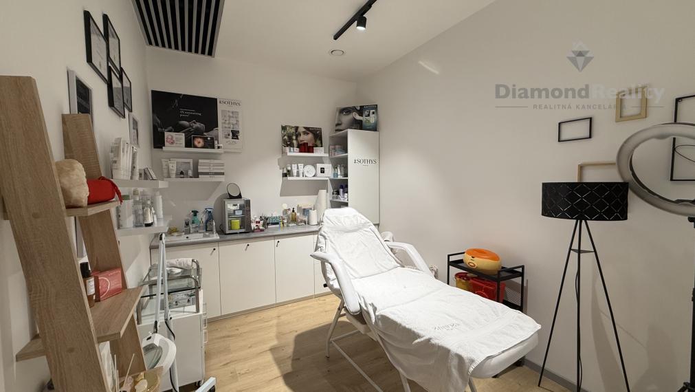 ODSTÚPENIE ZABEHNUTÉHO HAIR & BEAUTY ŠTÚDIA V CENTRE KOŠÍC