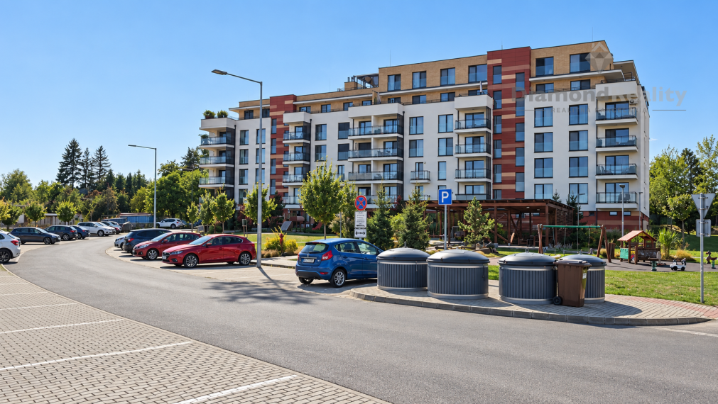 Na predaj nadštandardný 2 izbový byt ulica Jelšová, Košice - komplex Panoráma