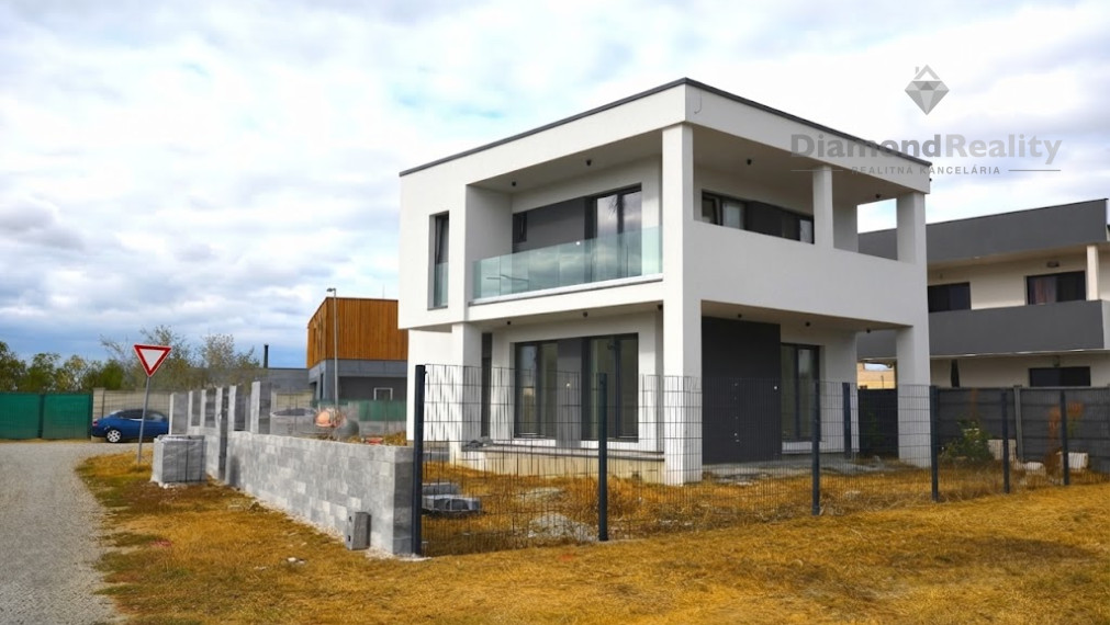 TOP Na predaj rodinný dom ČAŇA Košice-okolie