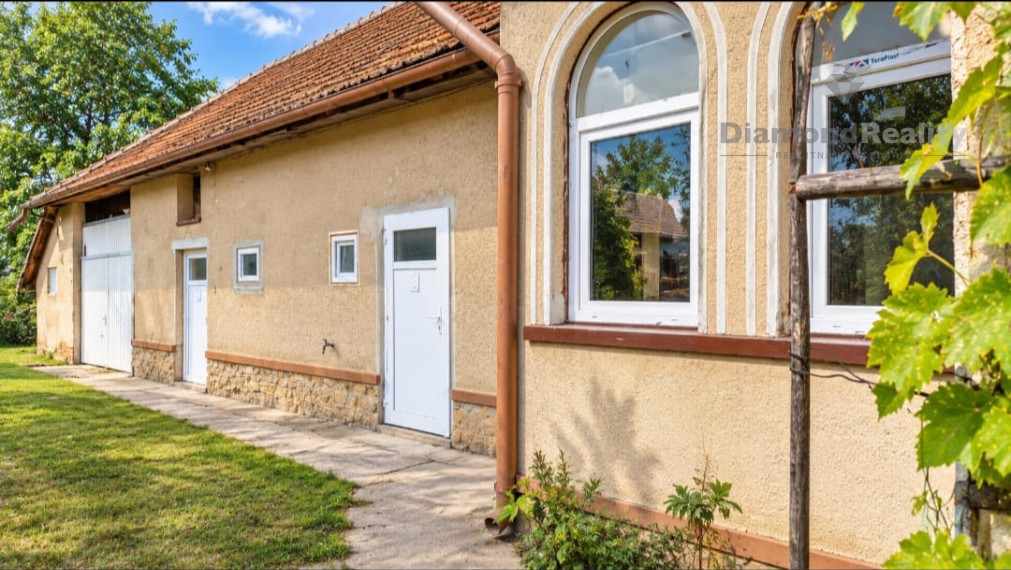 BÓDVASZILAS – DOM S POTENCIÁLOM NA 809 m² POZEMKU, LEN PÄŤ MINÚT OD TURNE