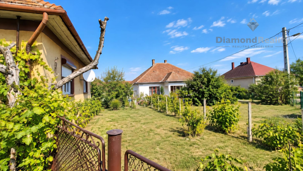 BÓDVASZILAS – DOM S POTENCIÁLOM NA 809 m² POZEMKU, LEN PÄŤ MINÚT OD TURNE