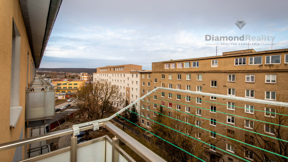 TOP Na predaj 3-izbový byt Košice-SEVER, balkón, pivnica, výťah