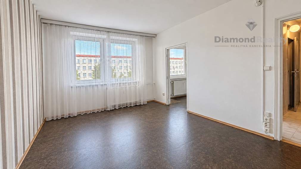 Na predaj 2 izbový byt, Sečovce, Obchodná ulica, 54 m²