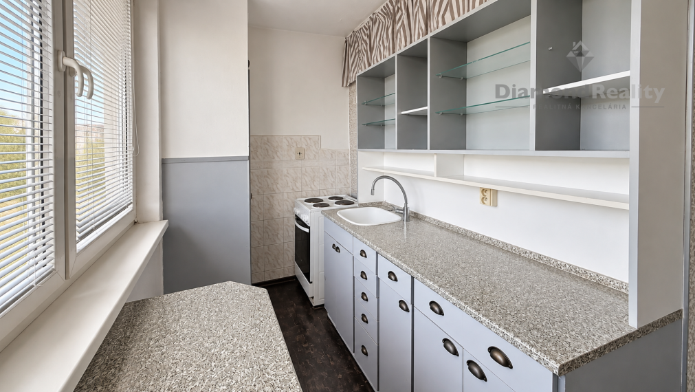 Na predaj 2 izbový byt, Sečovce, Obchodná ulica, 54 m²