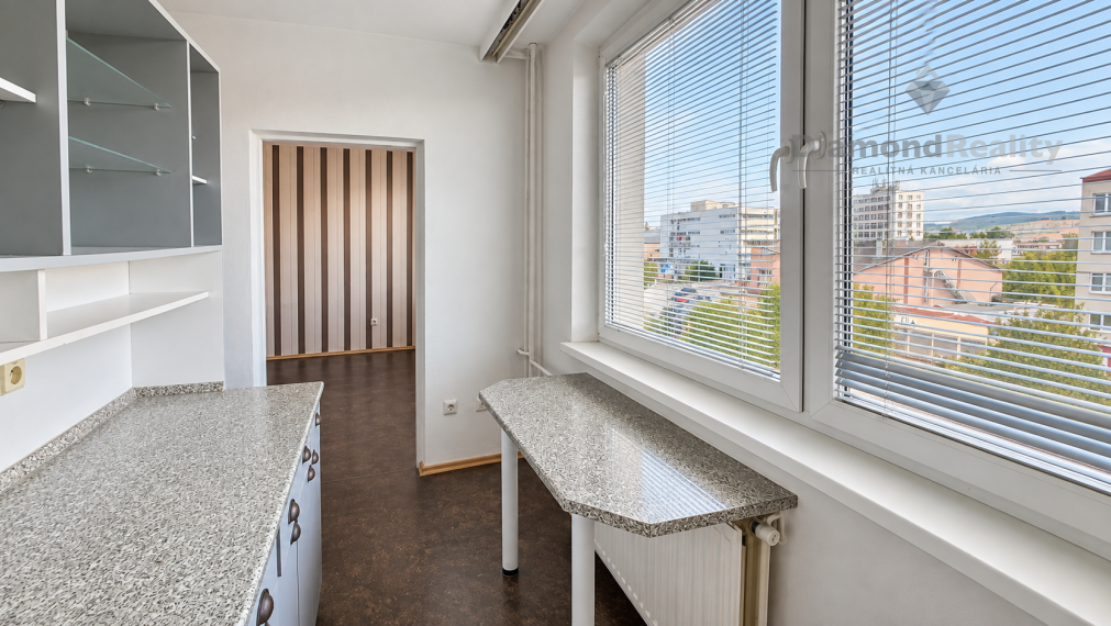 Na predaj 2 izbový byt, Sečovce, Obchodná ulica, 54 m²