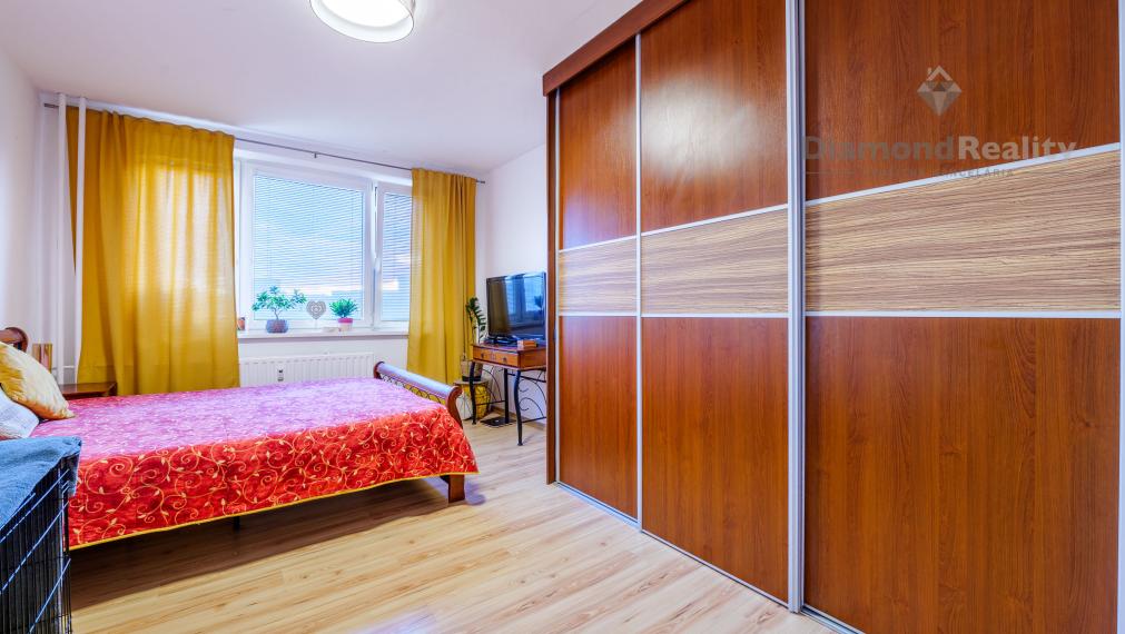 2 izbový byt (56m2) po čiastočnej rekonštrukcii, Lodžia, Jegorovovo námestie – Furča, Košice