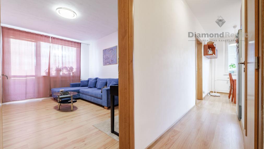2 izbový byt (56m2) po čiastočnej rekonštrukcii, Lodžia, Jegorovovo námestie – Furča, Košice