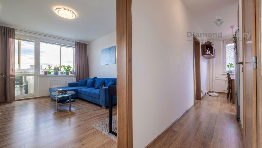 2 izbový byt (56m2) po čiastočnej rekonštrukcii, Lodžia, Jegorovovo námestie – Furča, Košice