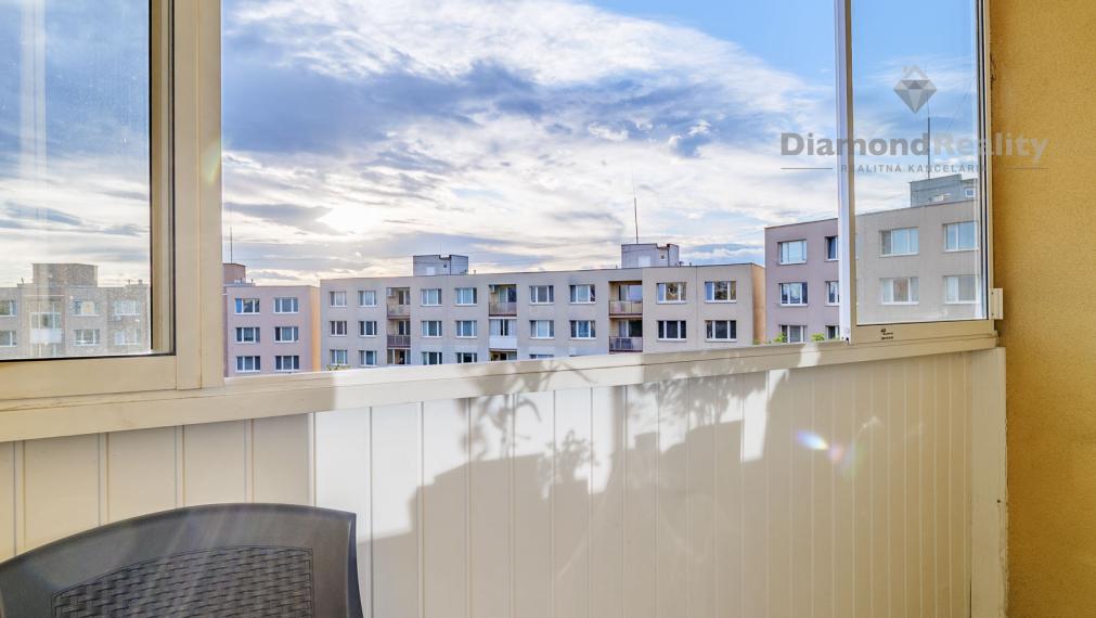 2 izbový byt (56m2) po čiastočnej rekonštrukcii, Lodžia, Jegorovovo námestie – Furča, Košice