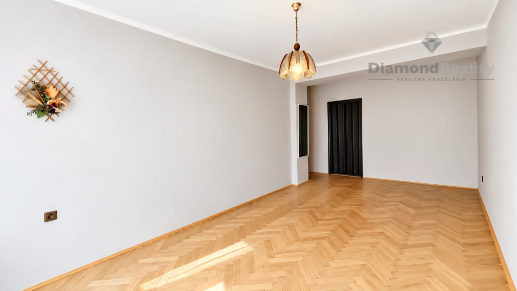 2-IZBOVÝ BYT V CENTRE KOŠÍC | HAVIARSKA | 55 m² | BALKÓN | TEHLOVÝ DOM