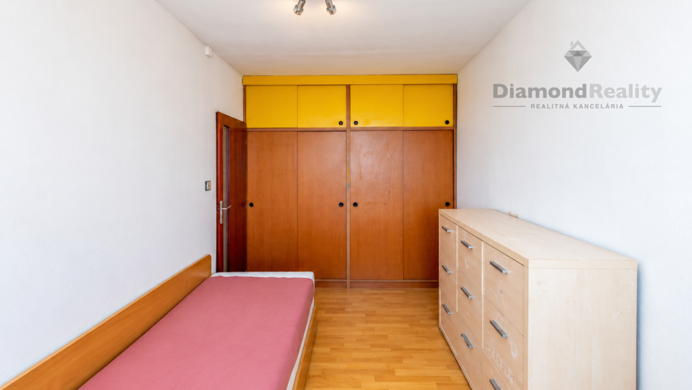 Na predaj 3 izbový byt, ulica Turgenevova č. 12, Košice - JUH