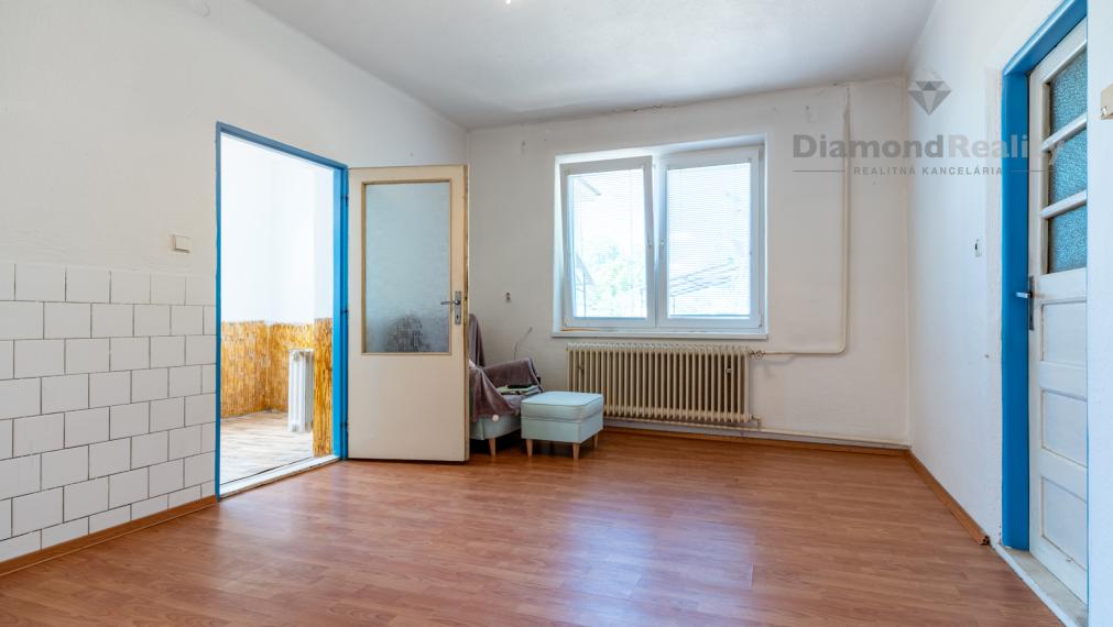 Na predaj starší rodinný dom v obci Mokrance, Košice - okolie.